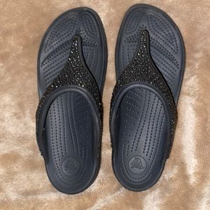 Crocs black size 8W. Monterey shimmer wedge flip